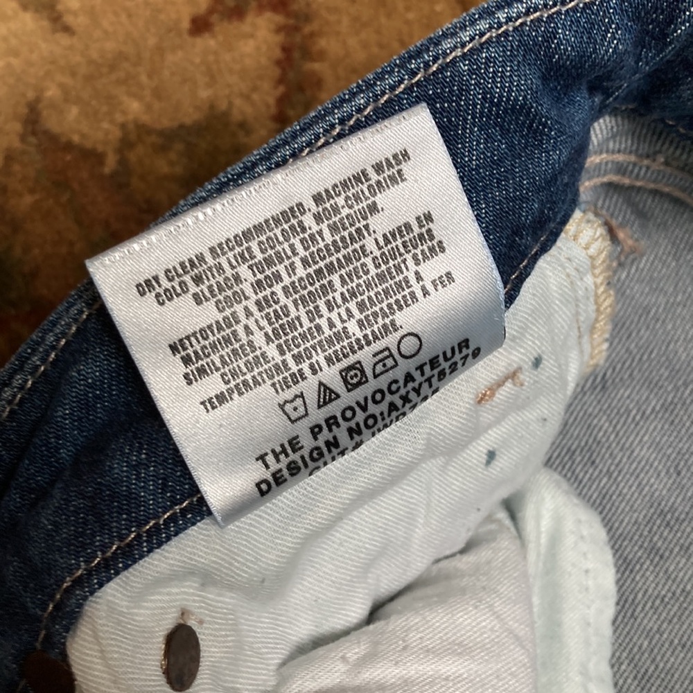 Joe’s Jeans Distressed Jeans Boot Cut - Picture 7 of 8